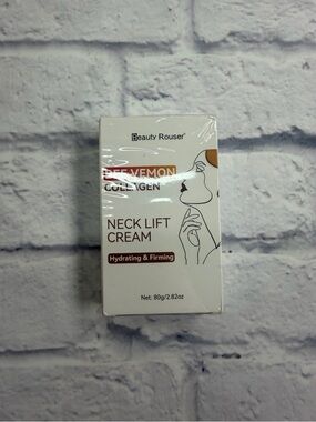 Neck Lift Cream - Hydrating & Firming (White/Cream)
